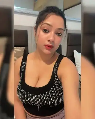 Call Girls Service Dumaria